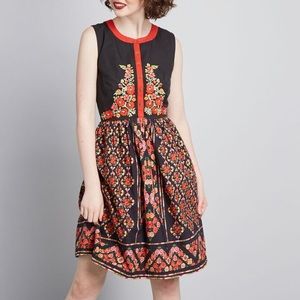 A-line 70s inspired embroidered dress - ModCloth L